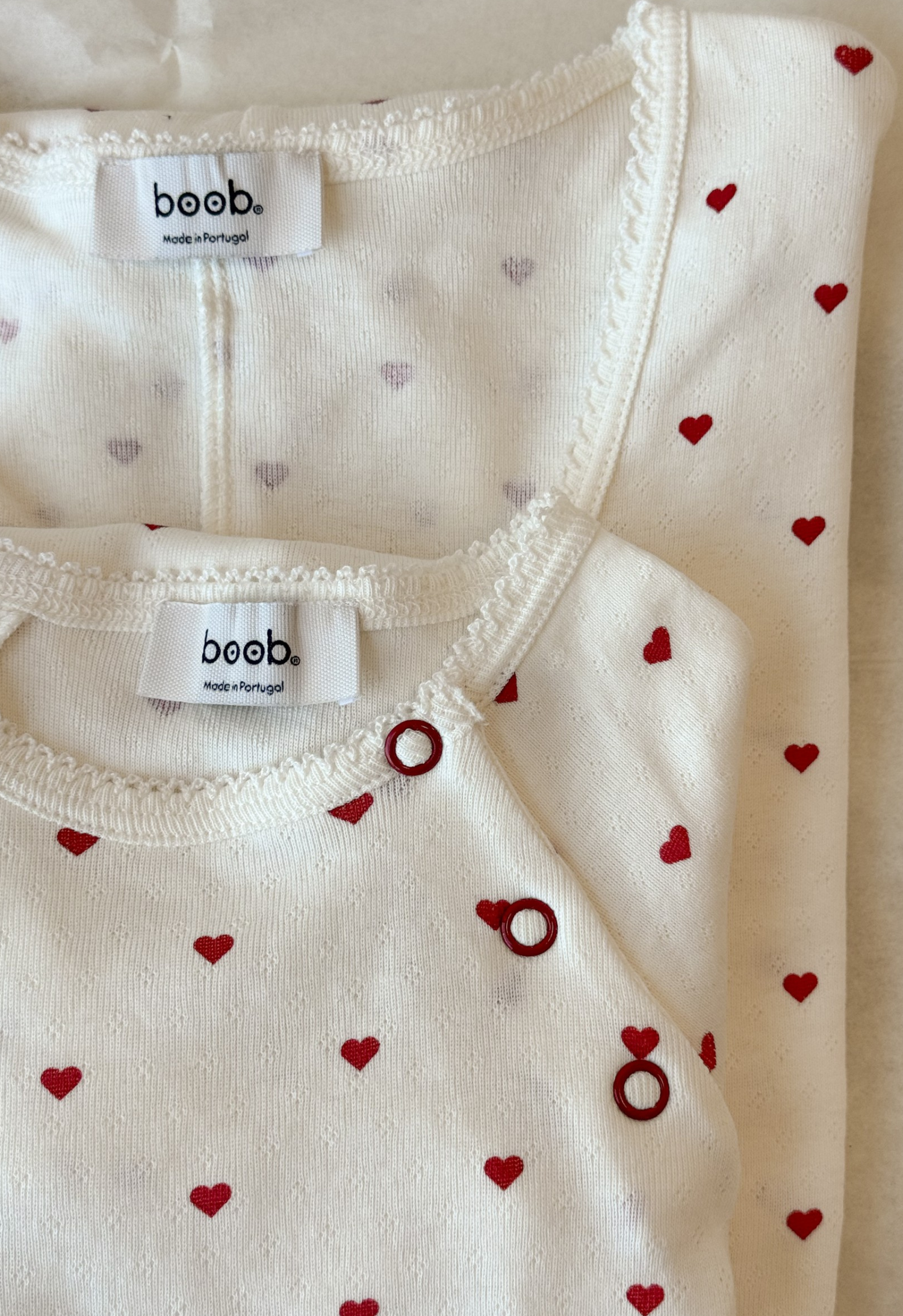 Baby-pysjamas - hjerter