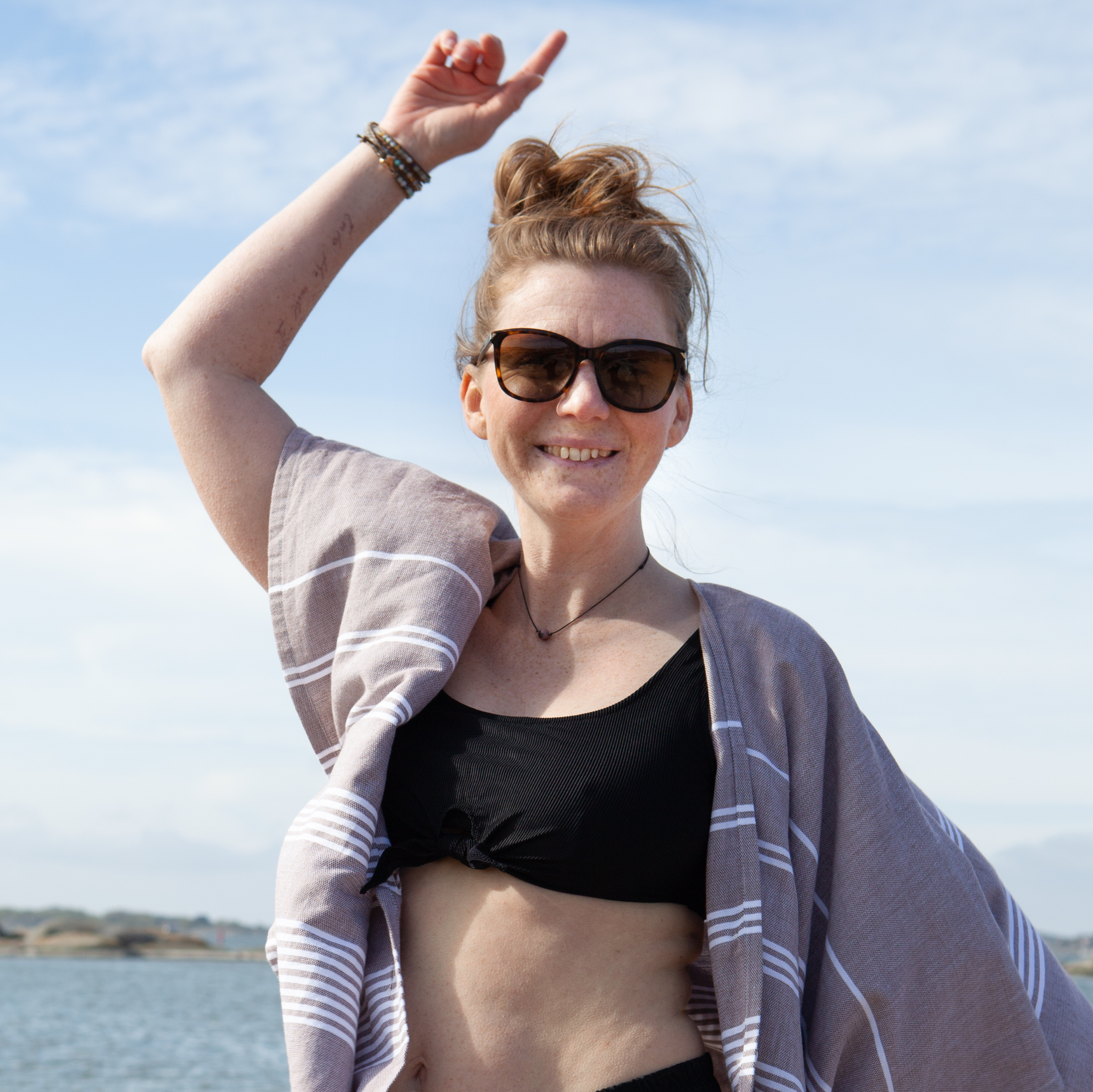 Ribbet badetopp - Crop-top - Svart