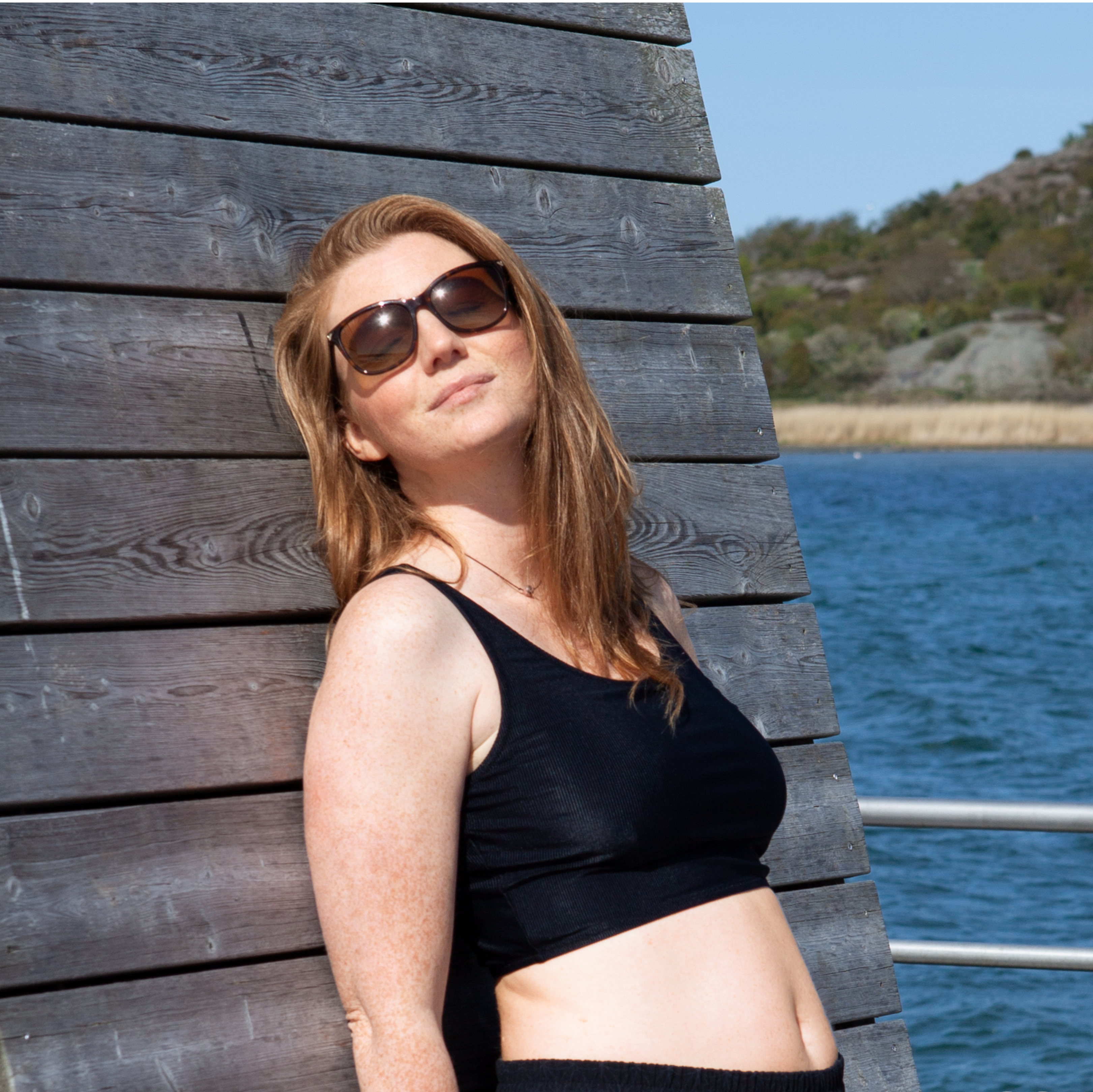 Ribbet badetopp - Svart